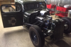 Classic truck custom windshield glass replacement Sacramento CA (2)